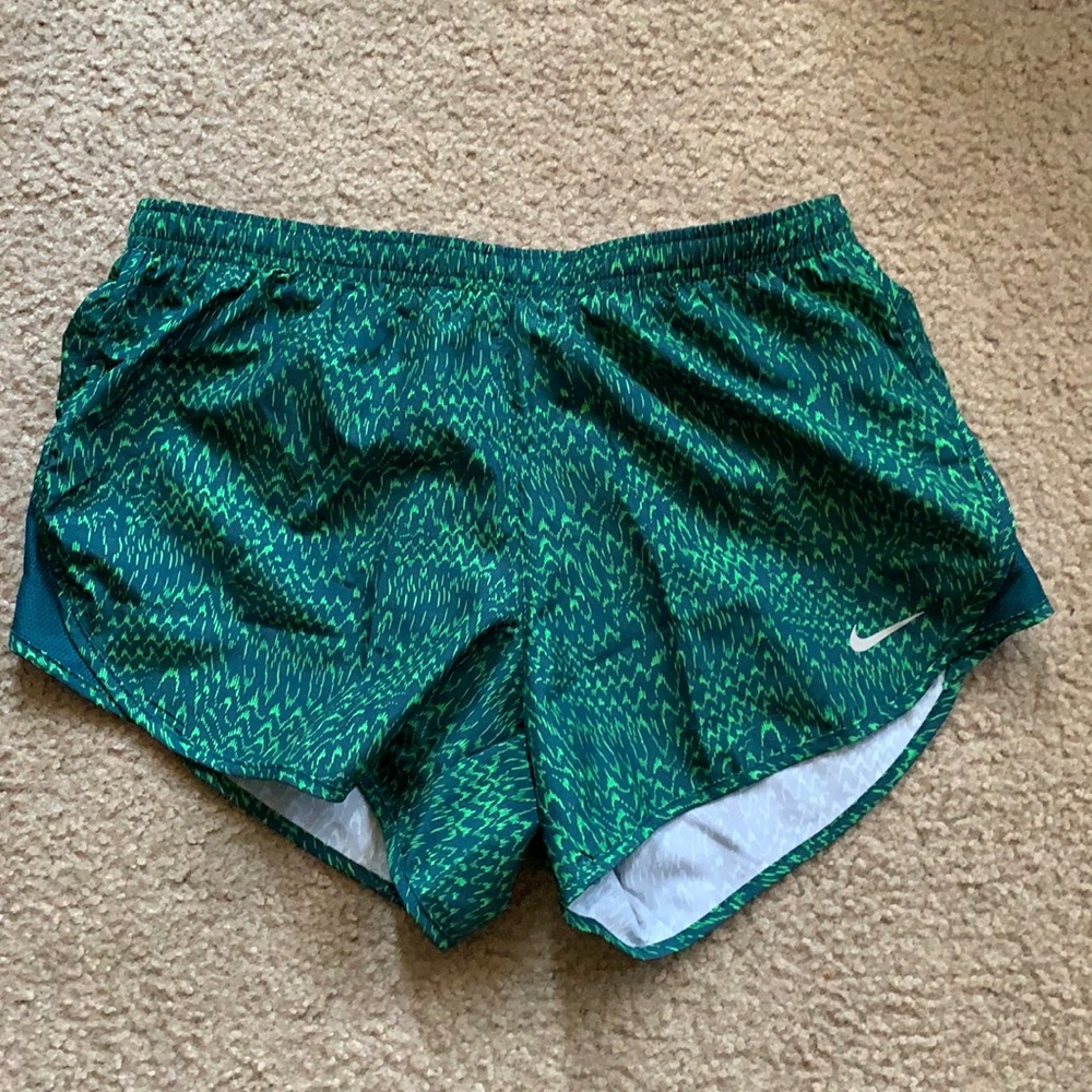 NWT green small Nike shorts